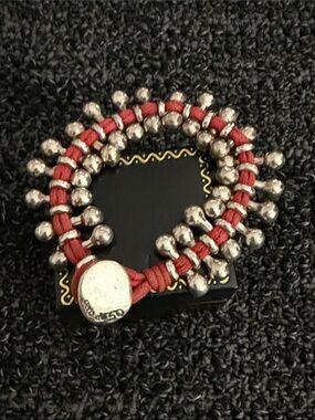 UNO de 50 Red Cord Bracelet with Silver Beads